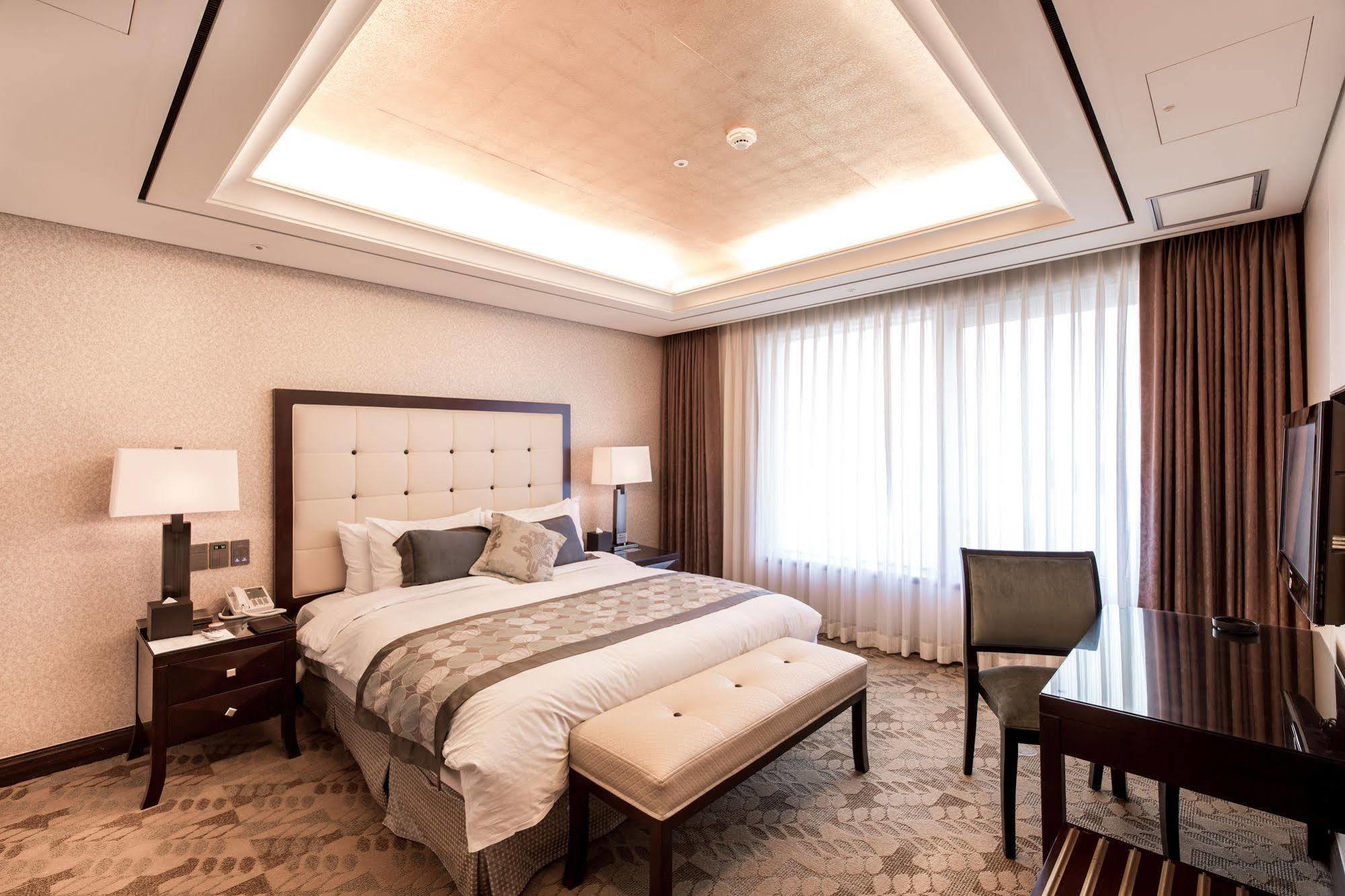 Sun & Casino Hotel 5*