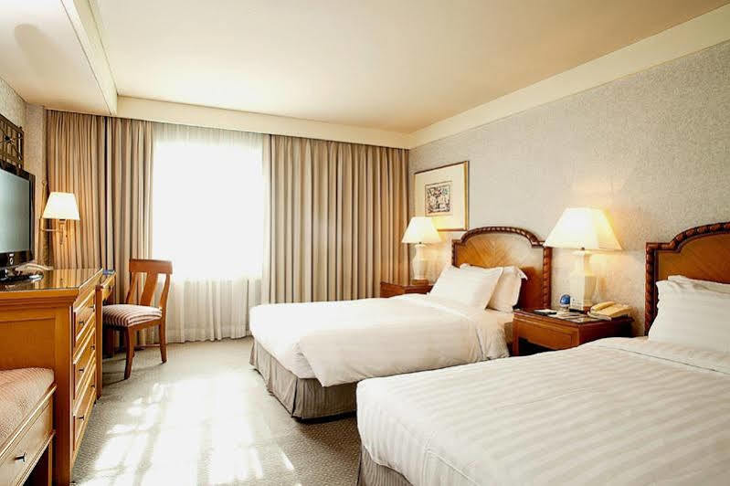 Sun & Casino Hotel